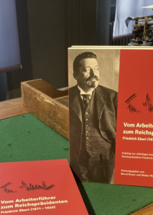 Katalog zur Dauerausstellung – deutsch