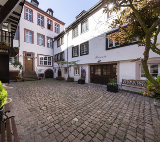 Flohmarkt im Innenhof