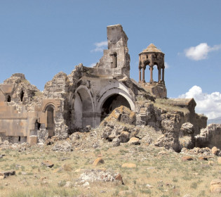 Eröffnung der Ausstellung Verfolgt, vertrieben, zerstört – Armenische Architektur und Genozid