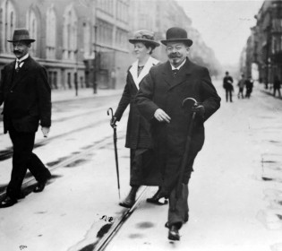 Podiumsdiskussion: 100 Jahre später – Was bleibt von Friedrich Ebert?