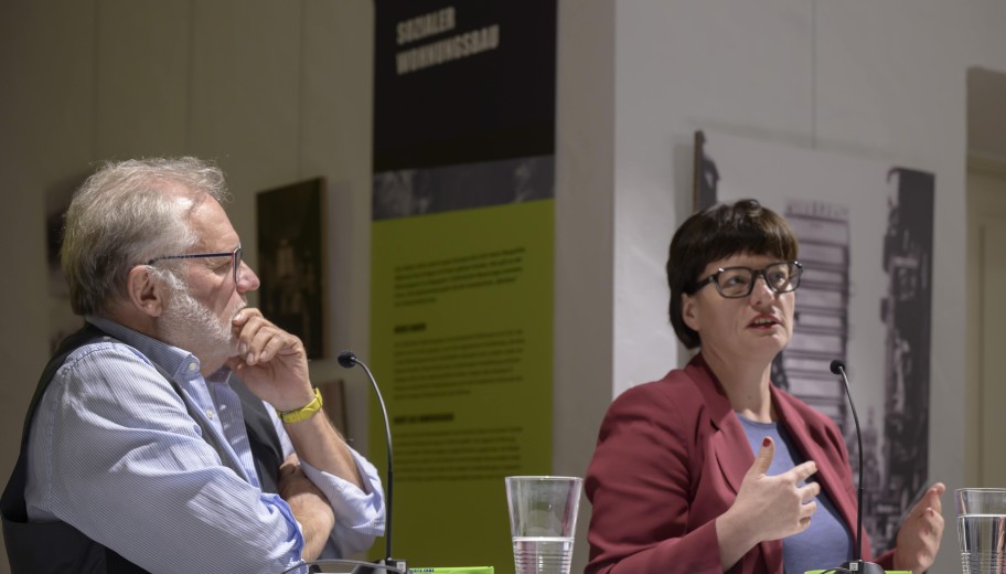 100 Jahre spa╠êter ÔÇô Was bleibt von Friedrich Ebert 259-min