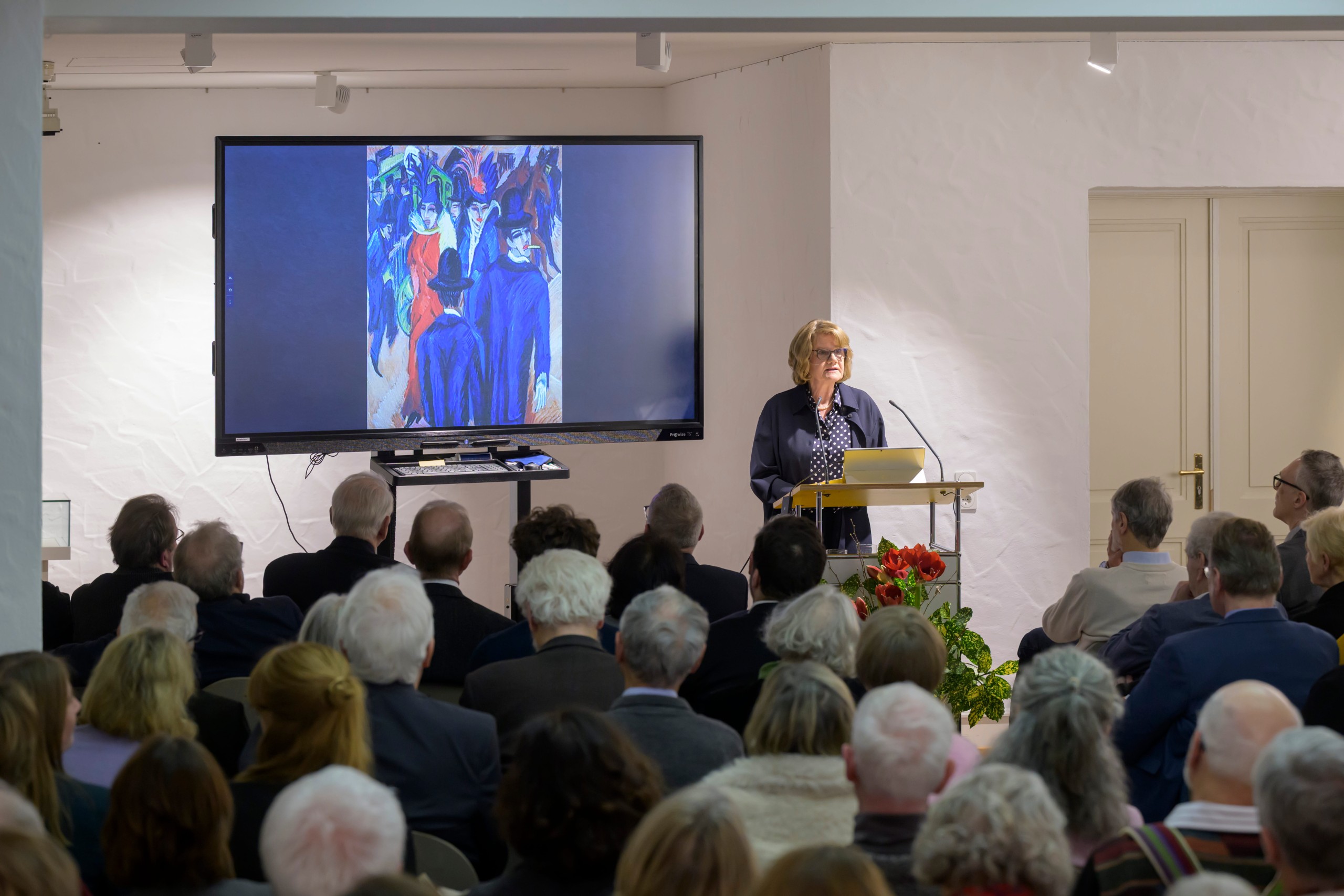Dr. Christina Stresemann während ihres Vortrags.