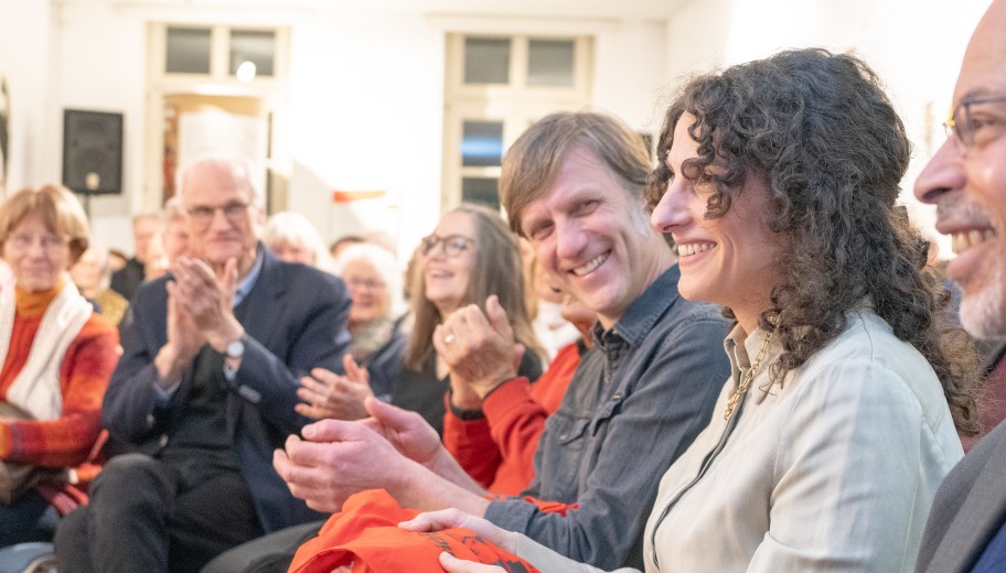 Kuratorin der Sonderausstellung ist Susan Besara.