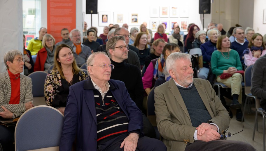 Die beiden Weggefährten Klaus Staeck und Manfred Mayer.