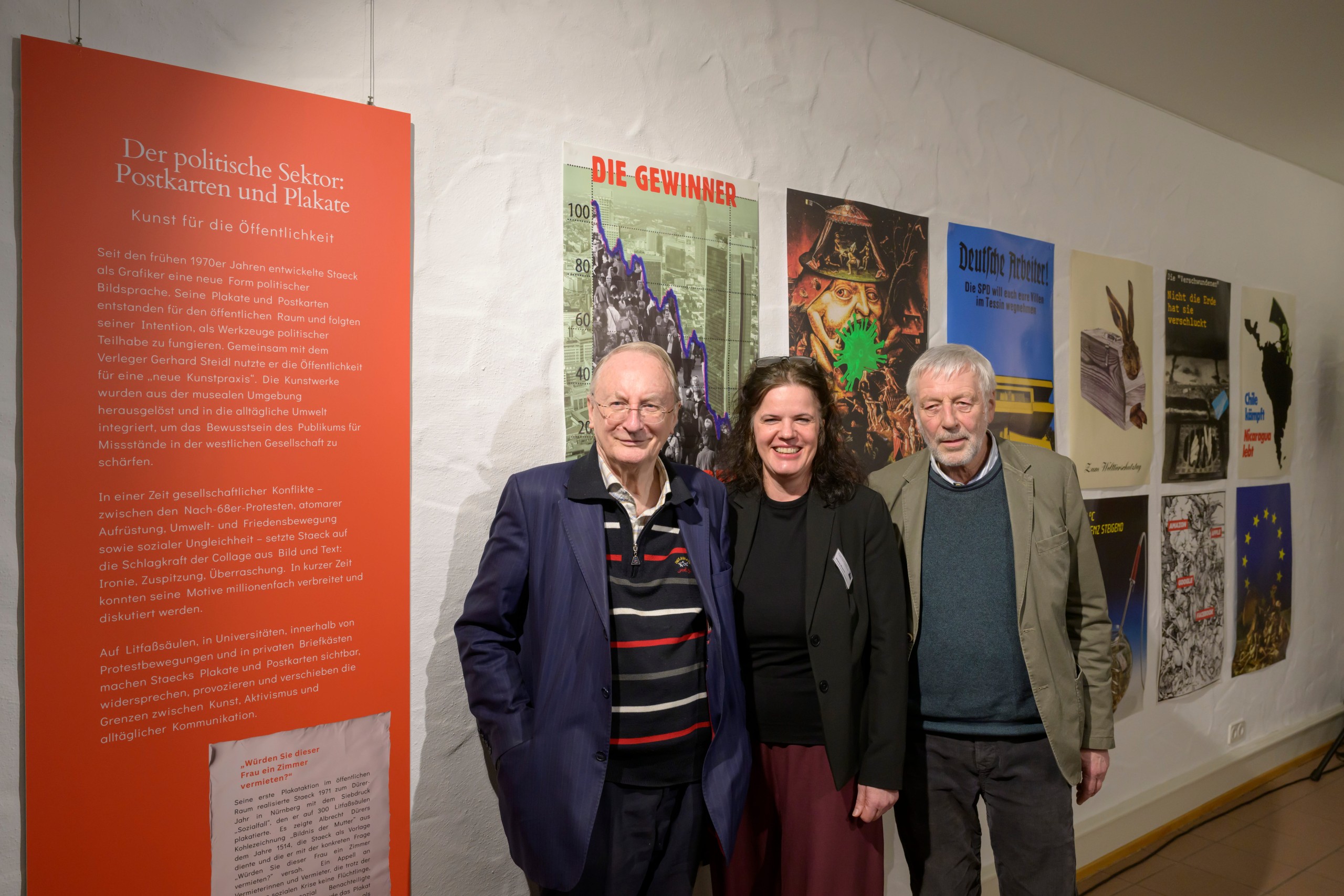(v. l. n. r.): Klaus Staeck, Diana Busch und Manfred Mayer.