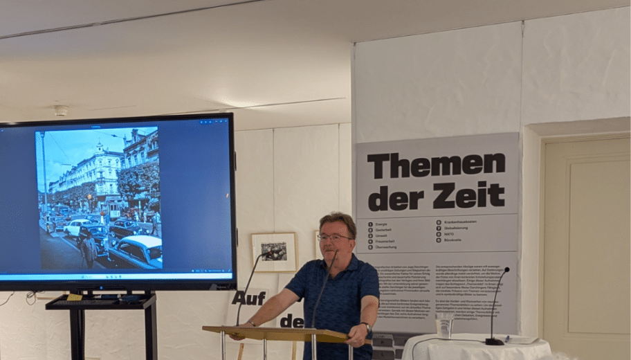 Prof. Dr. Bernd Braun, der Geschäftsführer des Friedrich-Ebert-Hauses, begrüßte die Anwesenden.
